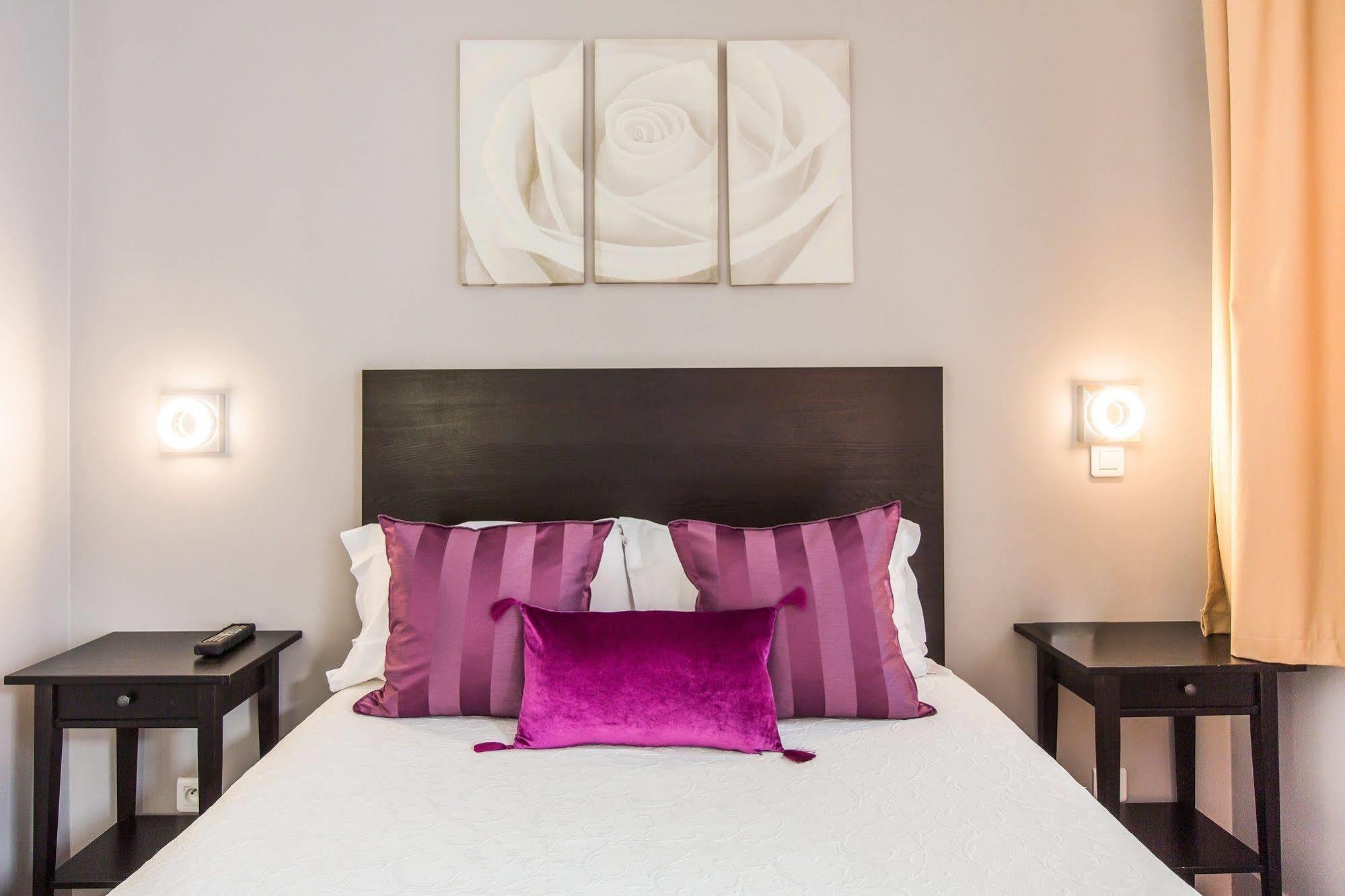 Hotel Le Figuier à Ivry-sur-Seine Extérieur photo